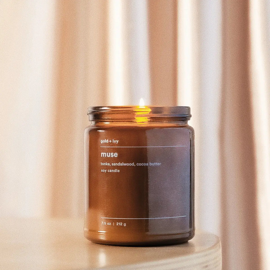 Mahogany Teakwood Aroma Candle — Naomi's Nest