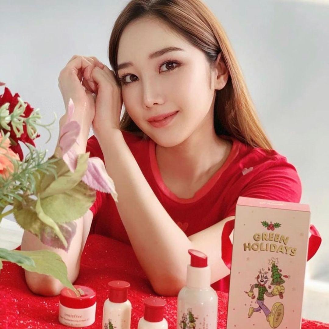 3 cách trang điểm che vảy mụn trứng cá - Kallos Vietnam