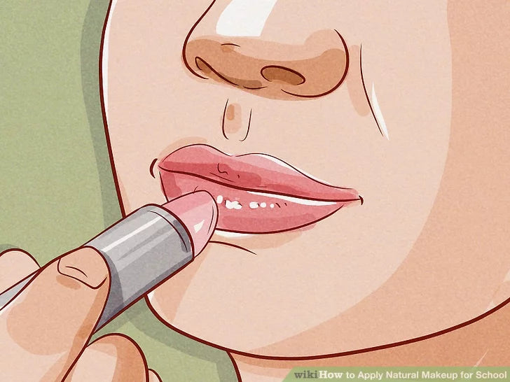 Bước 5: Làm sáng đôi môi của bạn với son dưỡng có màu hoặc son môi màu nude.
