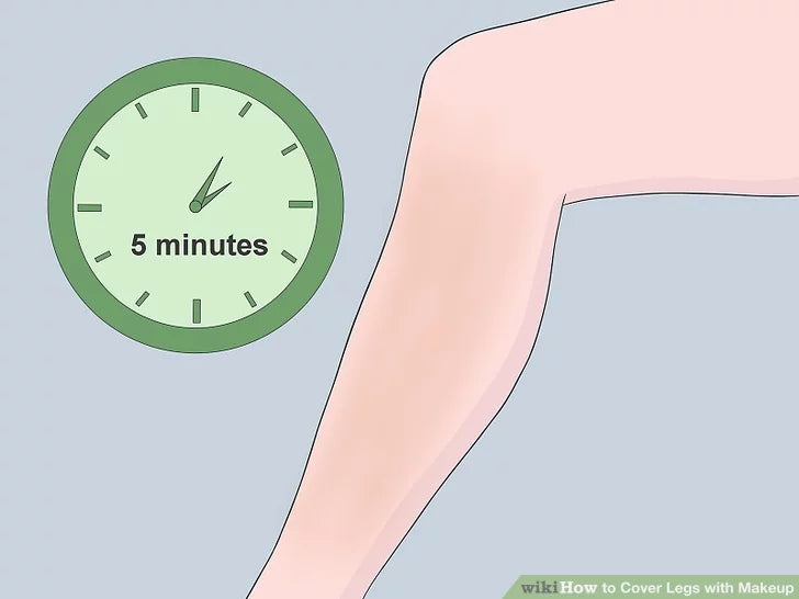Bước 6: Chờ vài phút cho thuốc xịt khô trước khi mặc quần áo.