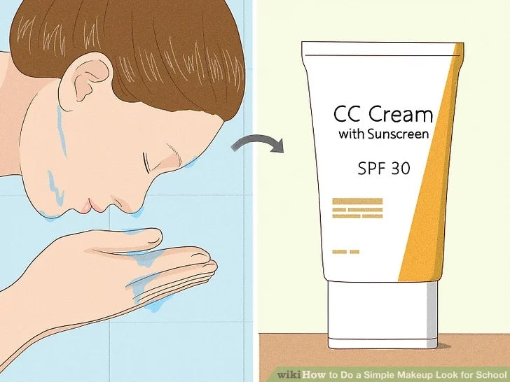 Bước 1: Rửa sạch và làm ẩm da mặt.