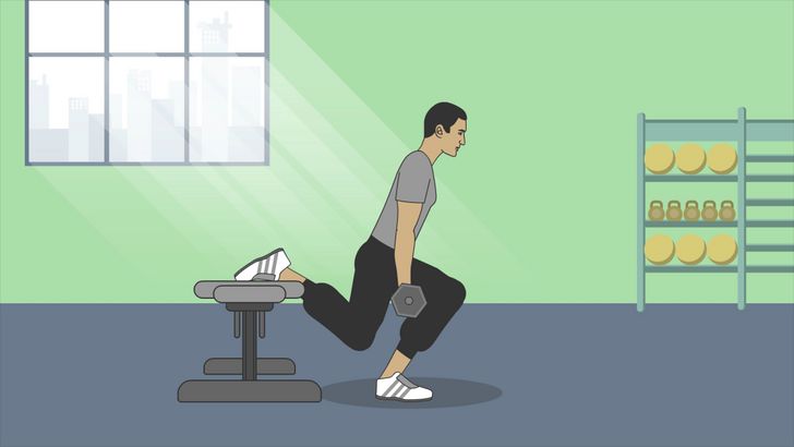 Bước 7: Cách thực hiện động tác squat kiểu Bulgarian với tạ đôi để tập chân hiệu quả.