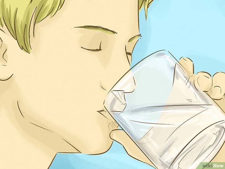 Bước 5: Uống đủ nước là một trong những điều quan trọng nhất để duy trì sức khỏe và cơ bắp.