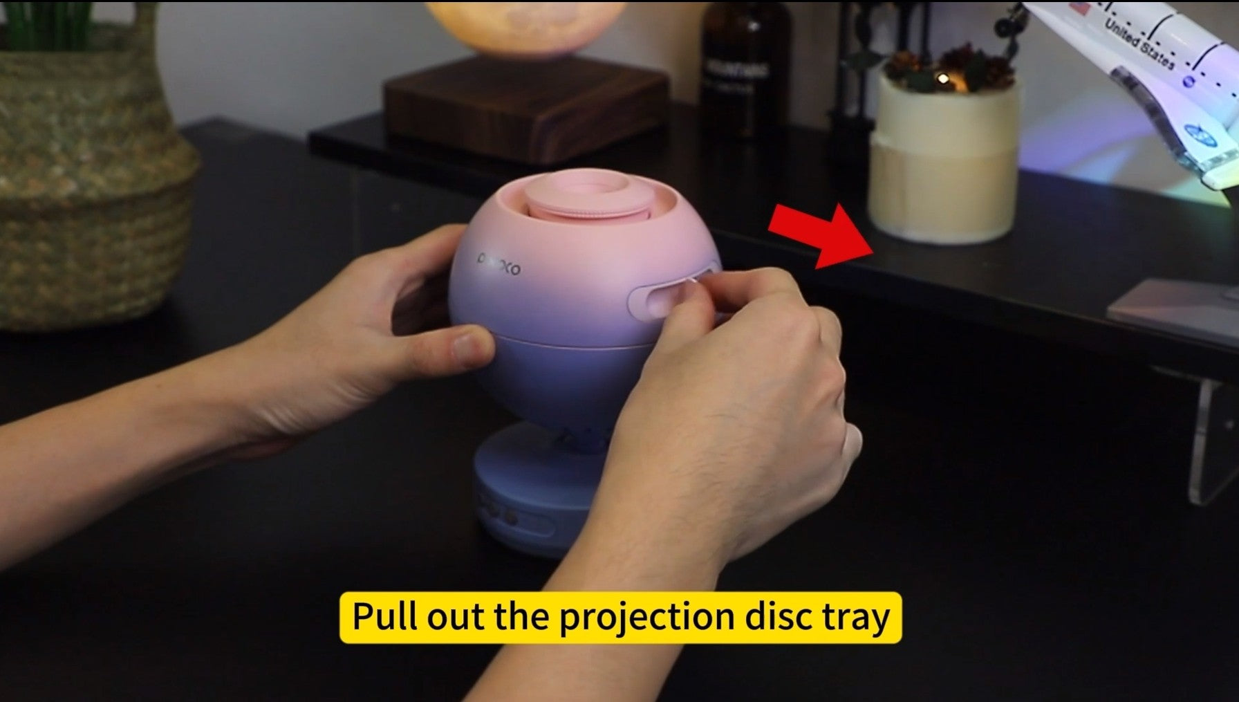 Pull out the projection disc tray