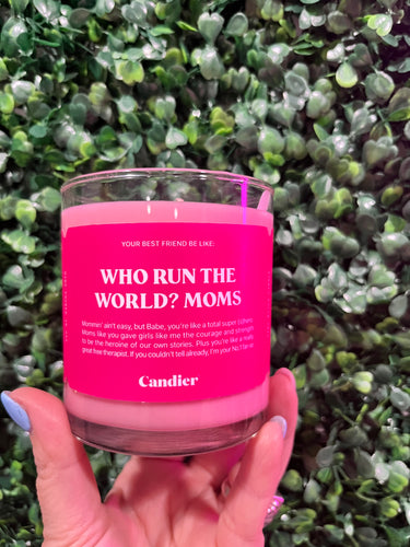 Moms Run The World Candle