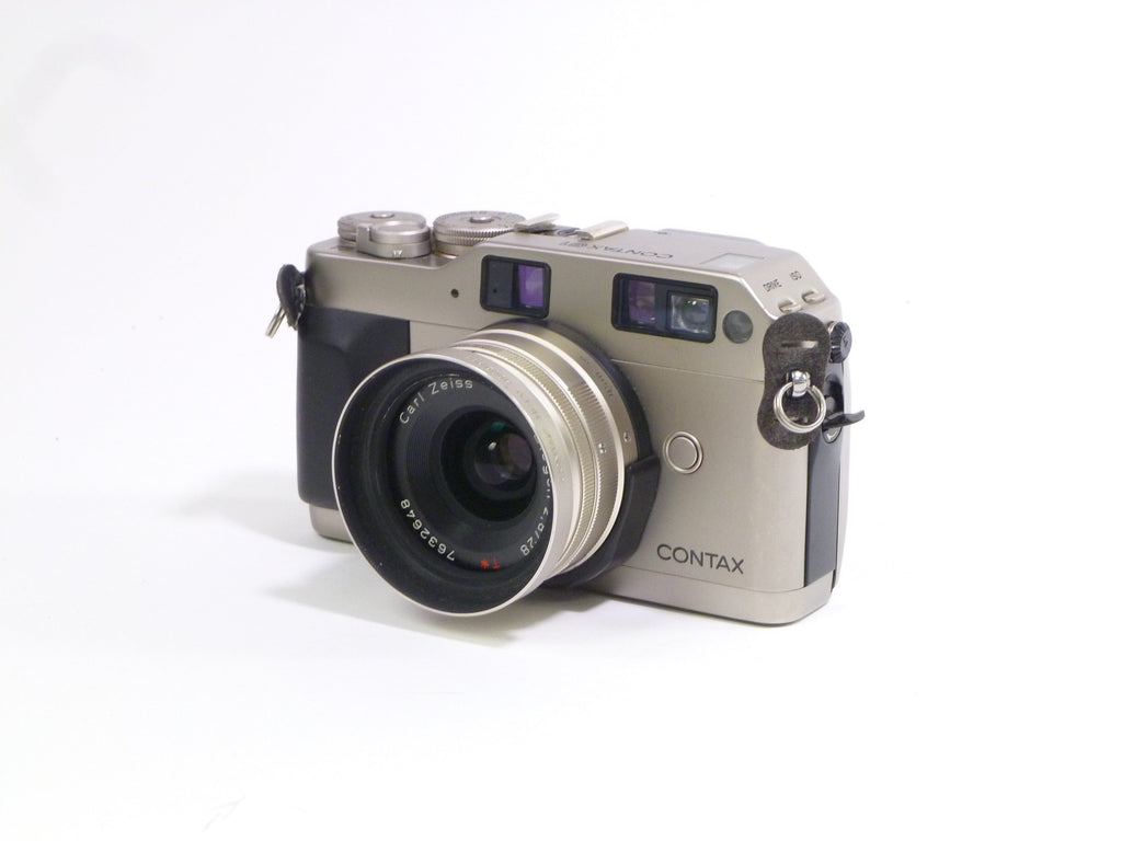 Contax Carl Zeiss Biogon 28mm F2.8 T*-