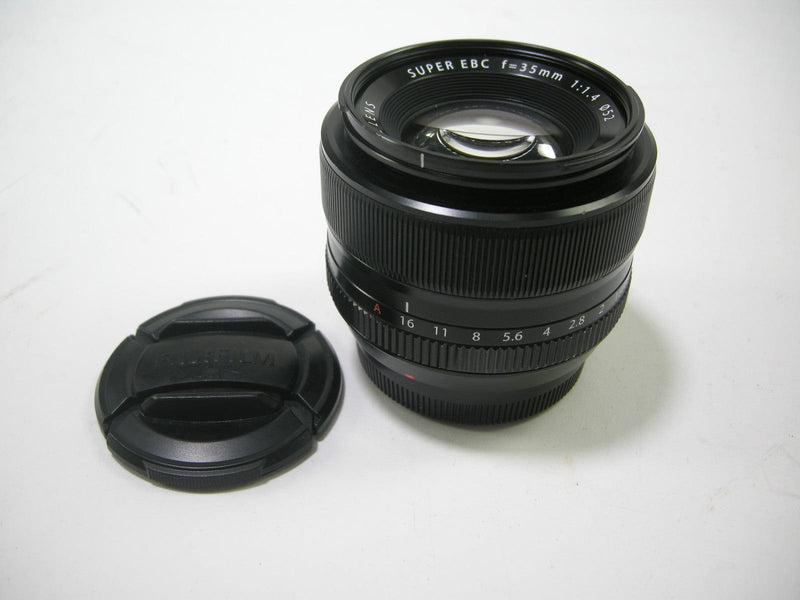 Fujifilm Fujinon Super EBC 35mm f1.4 lens