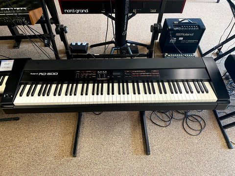 Used Roland Rd600 Digital Piano Woodsy S Music