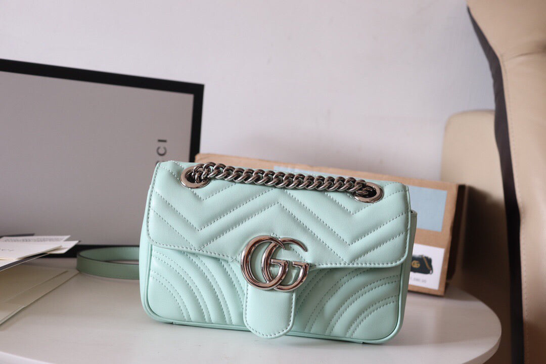 Gucci GG Marmont Shoulder Bag – Luxury Boutique