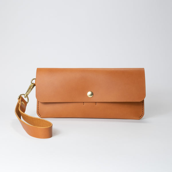 Swift Wristlet Long Wallet