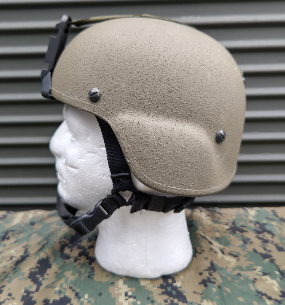 実物 米軍放出品 MSA ACH ヘルメット ops core - 個人装備