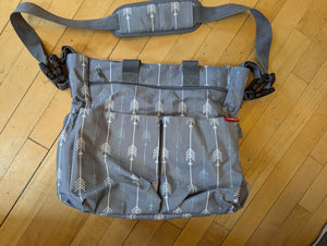 Zohzo Diaper Bag - Hens & Chicks MT