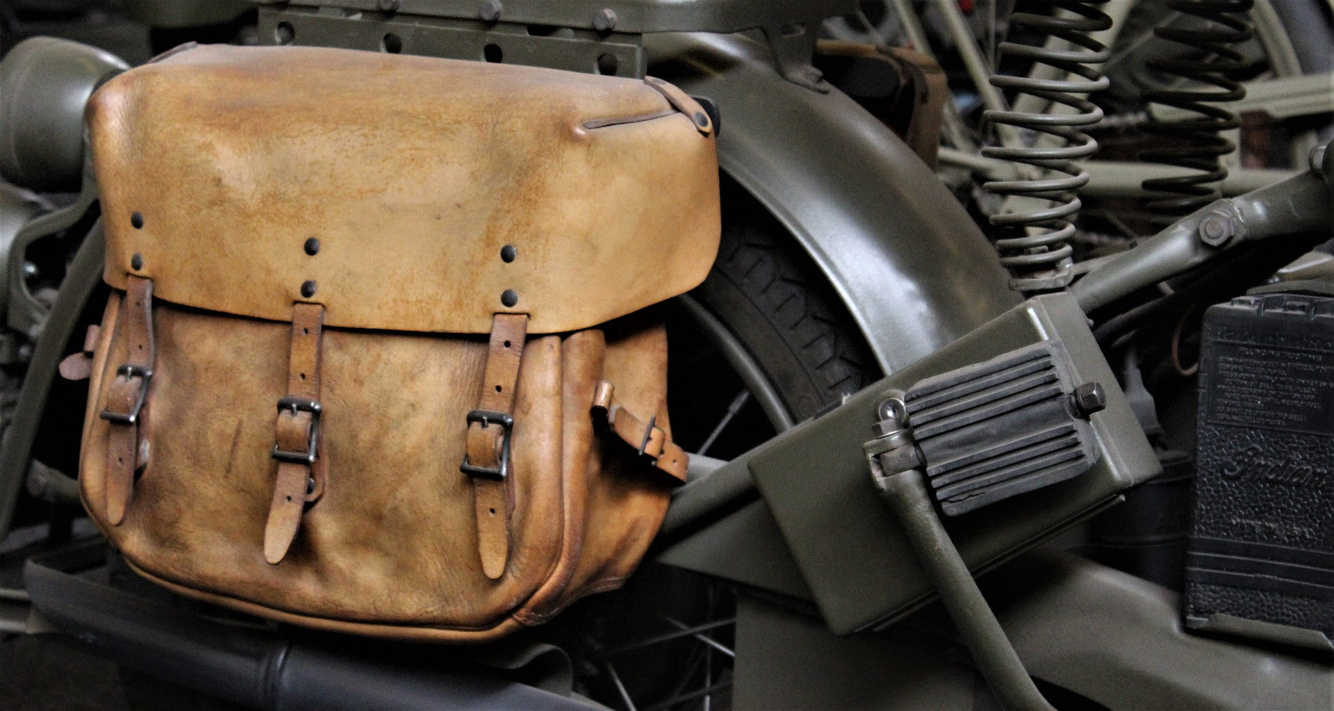  PU Leather Light Brown Motorcycle Bag Attached To Motorcycle