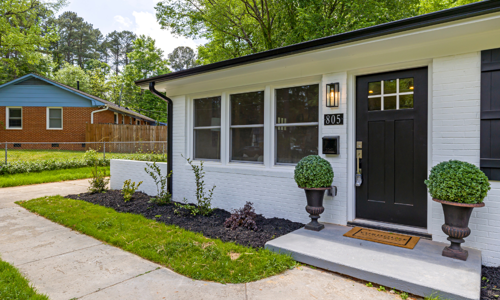 prevent-mayflies-from-coming -inside-homes