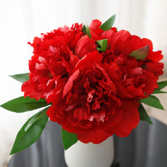 Bouquet de pivoines rouges