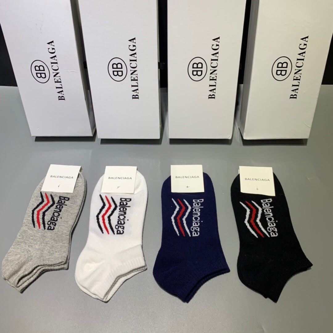 Balenciaga Fashion Classic Comfortable Breathable Pure Cotton Socks 4 Piece Set