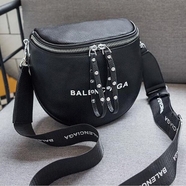Balenciaga Popular Women Retro Leather Rivets Shoulder Bag Cross