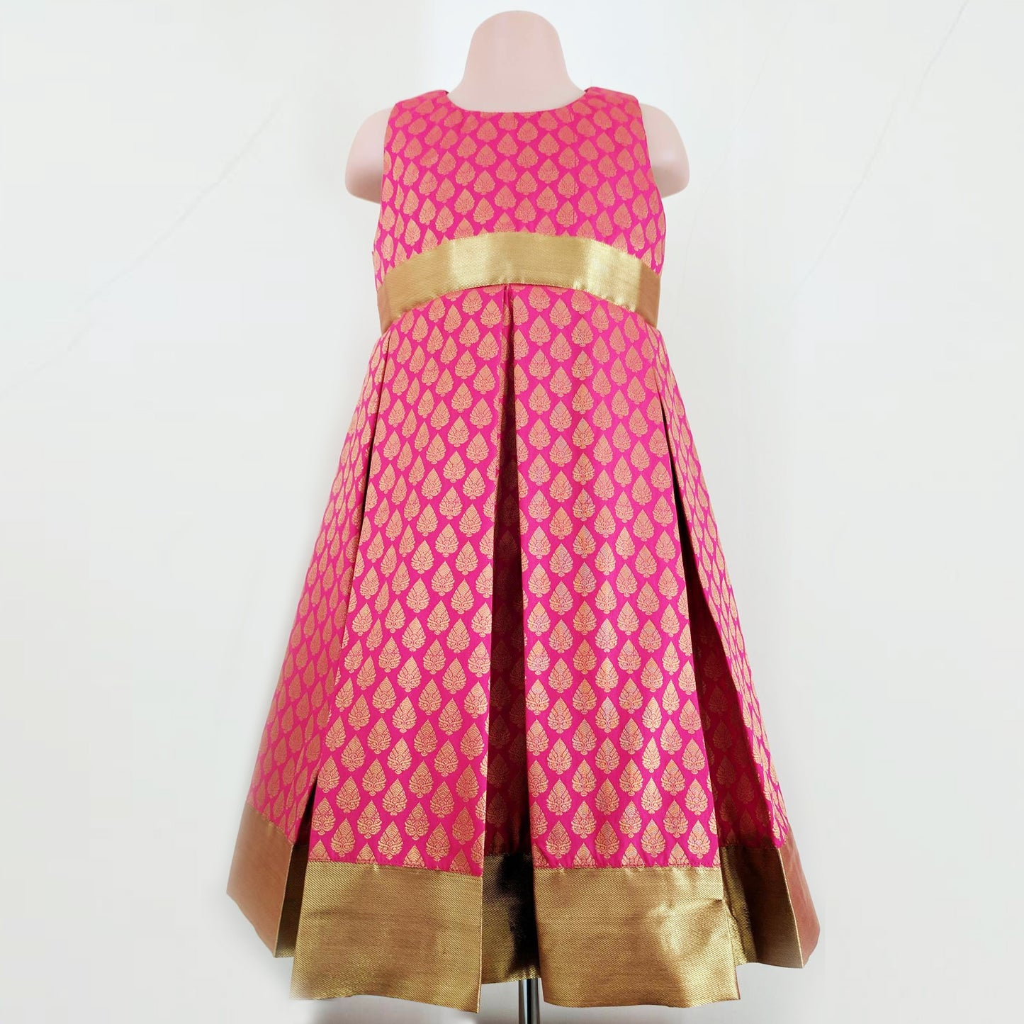 Girl's Party Dress In Pink And Gold