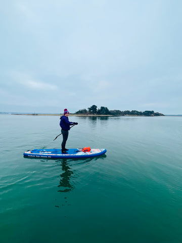 what to wear when kayaking and paddleboarding during the winter paddling