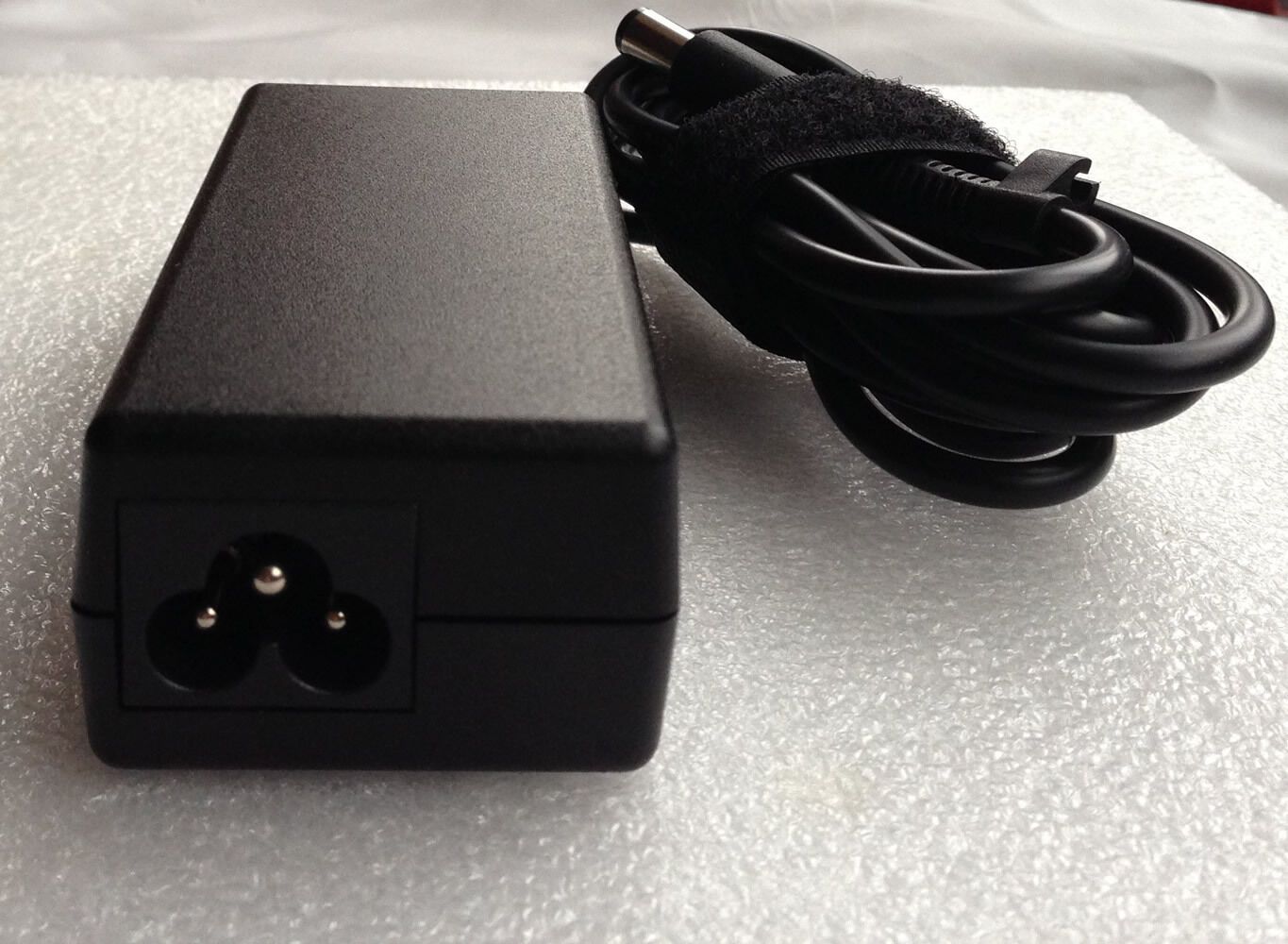 Original Genuine Oem Hp 65w Smart Ac Adapter For Hp Pavilion G6 2123 9633