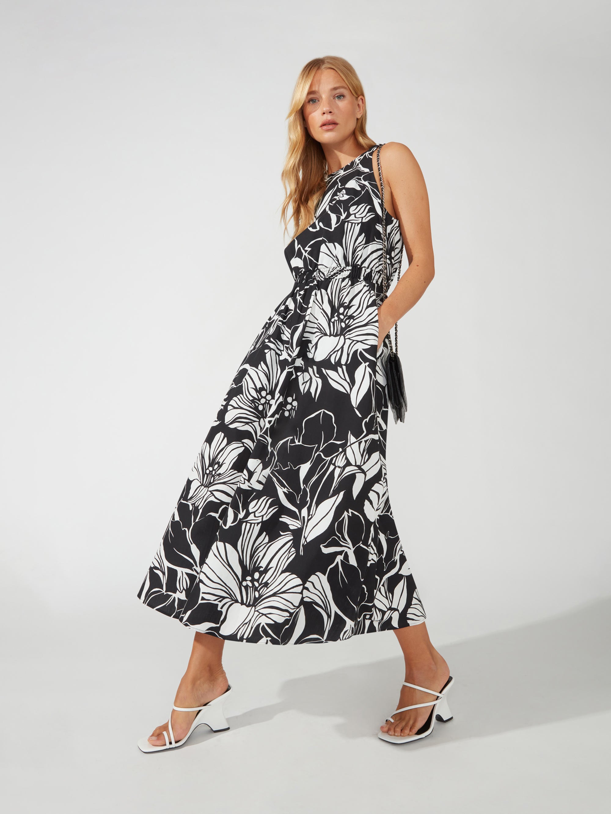 Black and white floral sales print dress