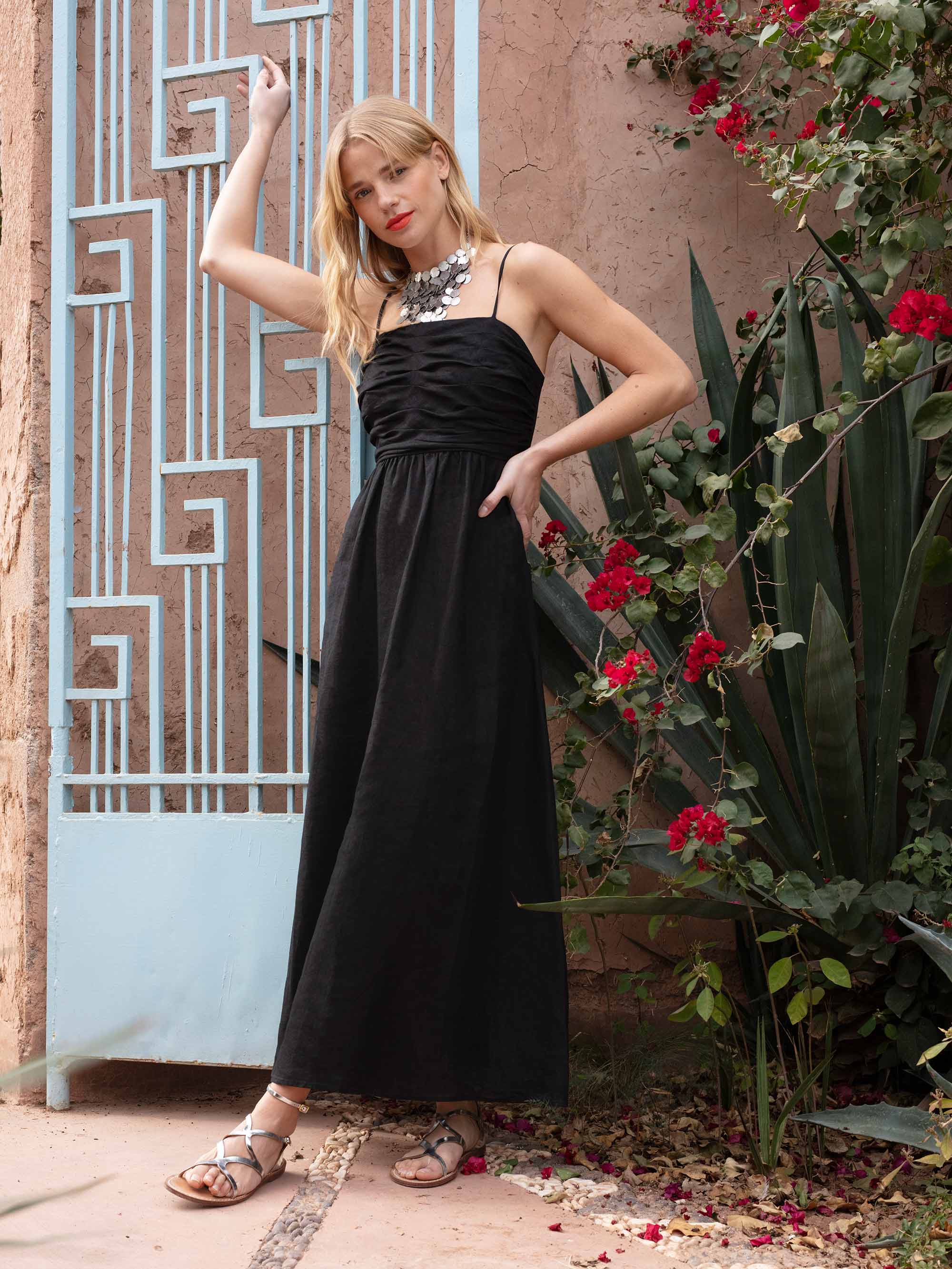 Black Linen Blend Strappy Cami Dress – Ro&Zo