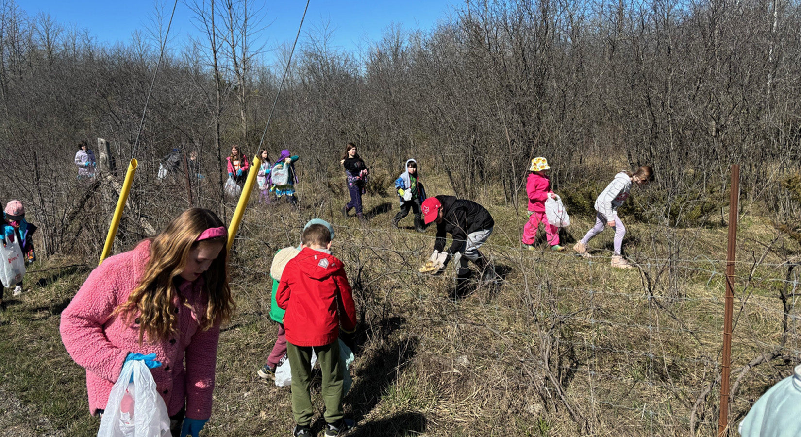 students at an earth day clean up