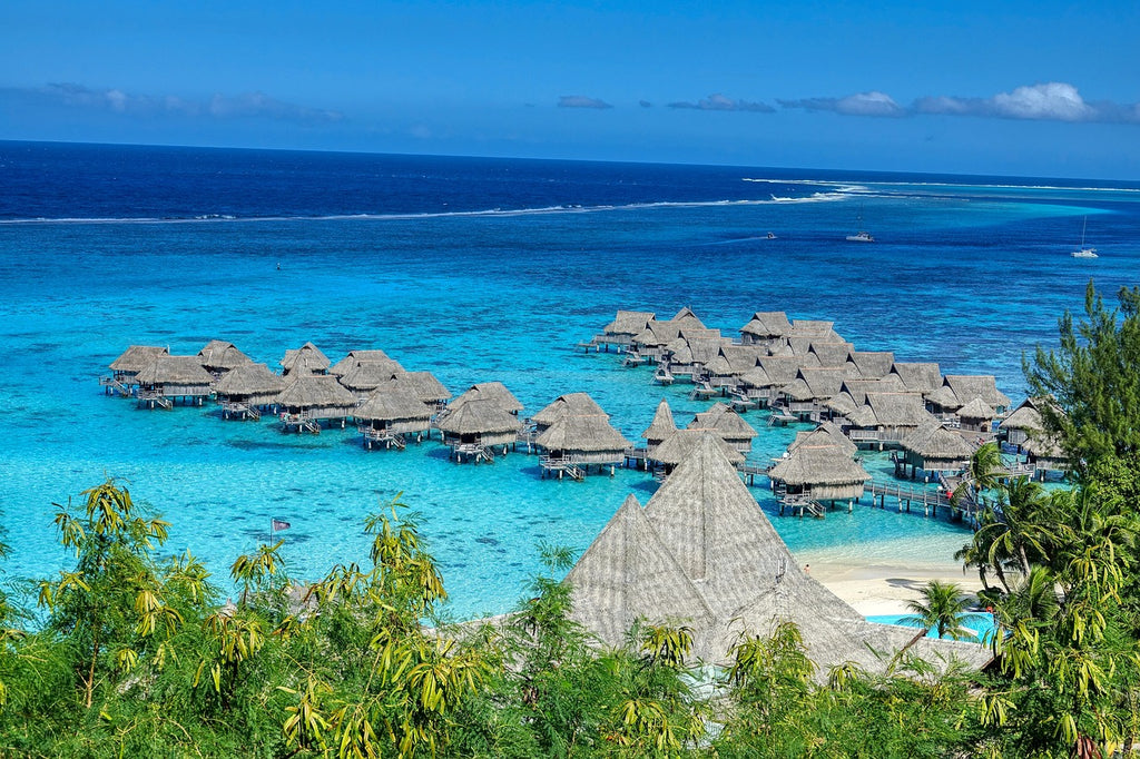 Tahiti Huts