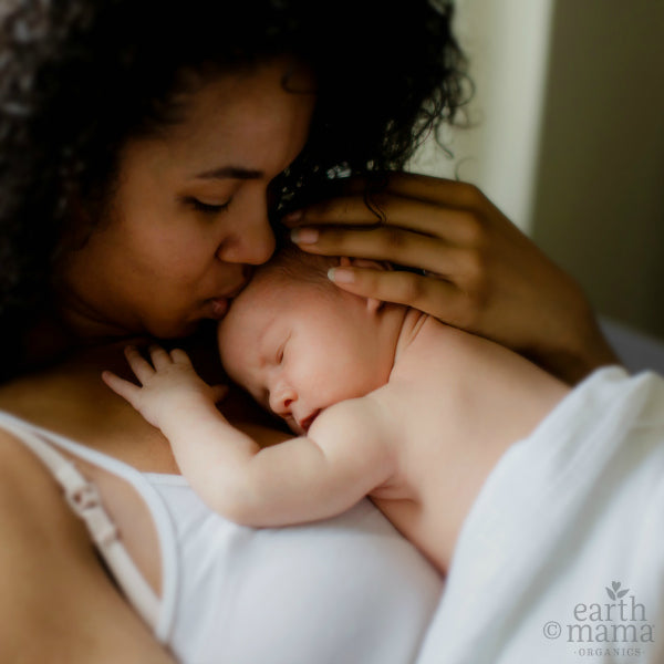 Why Is Non-toxic Deodorant So Important for Pregnant and Breastfeeding Women? - Earth Mama Blog