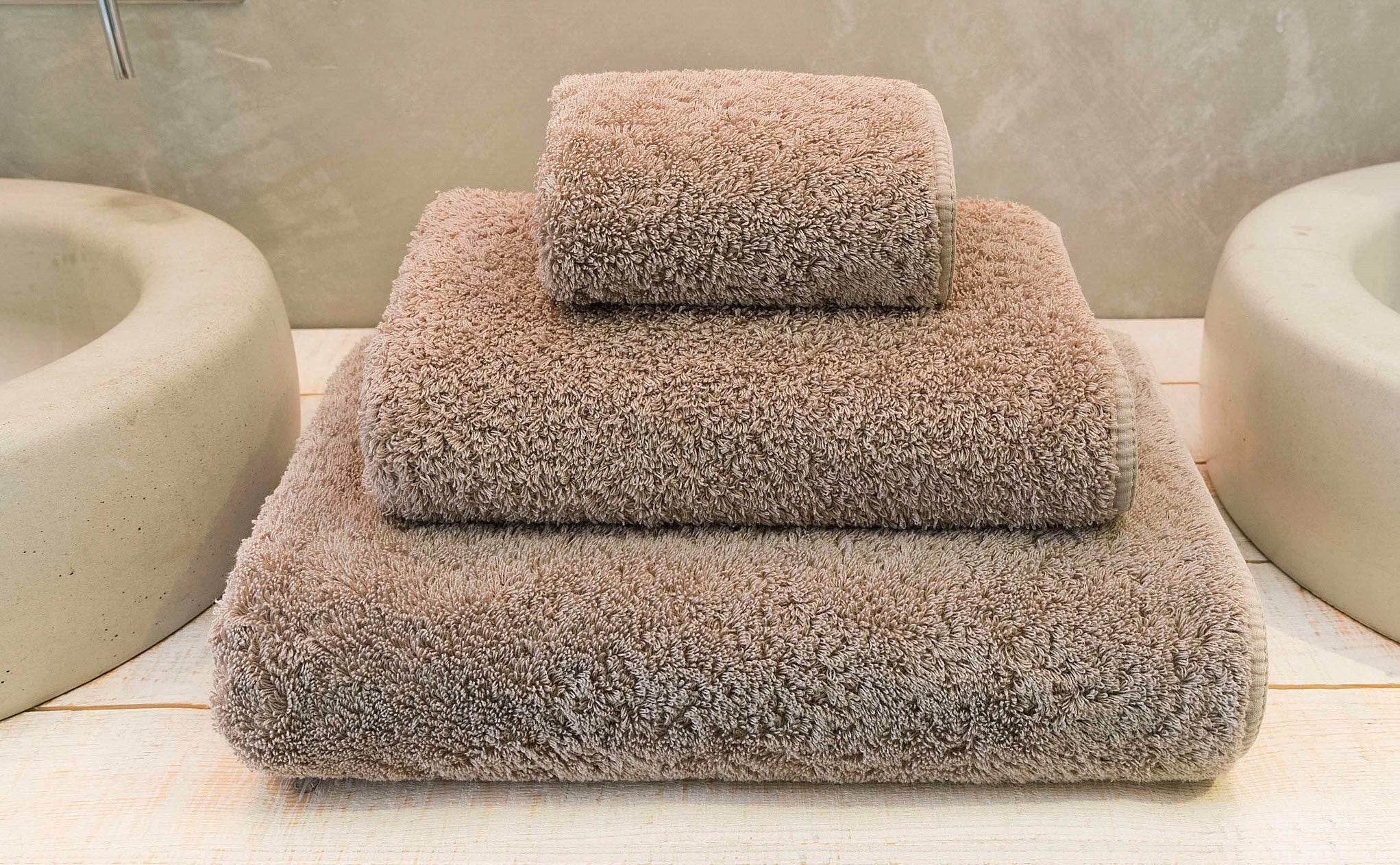 Graccioza Long Double Loop Bath Towels