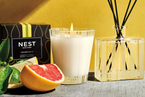 Nest New York Grapefruit Classic Candle with Diffuser