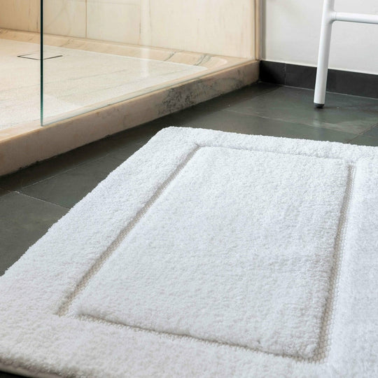 Luxury Bathroom Rugs: The Finest High-End Rugs