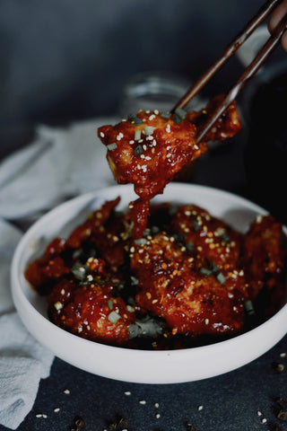 chicken wings with korean spicy sauce