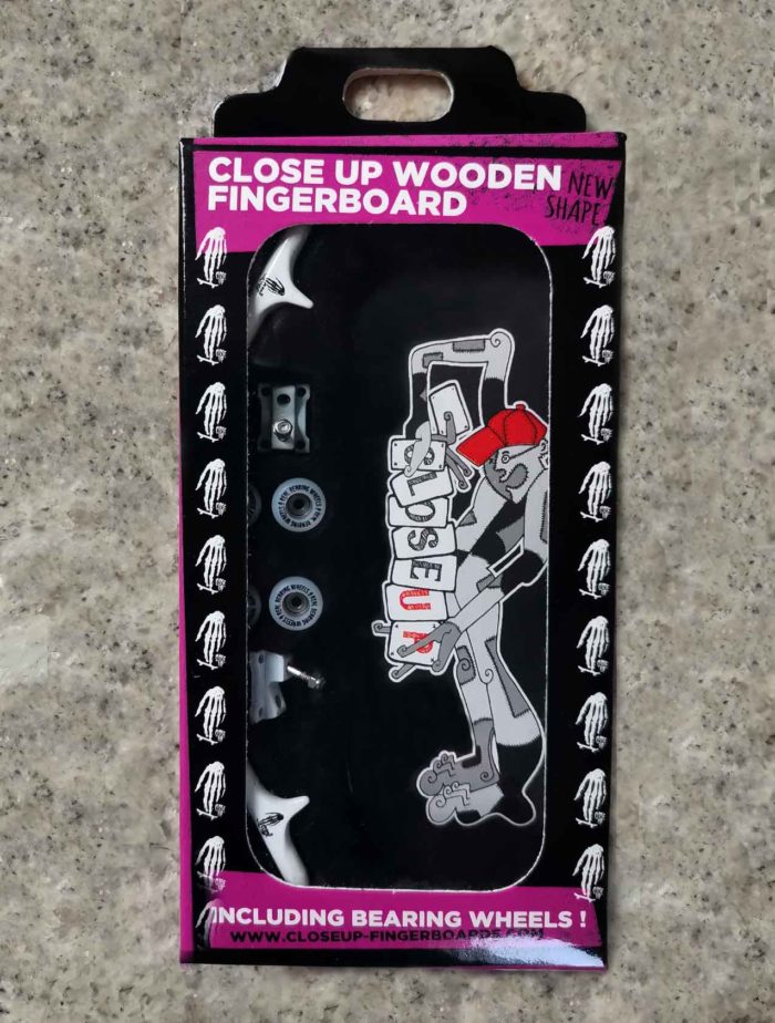 Close-Up Fingerboard Nils Joker