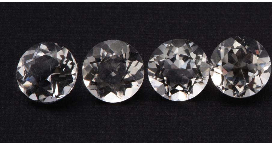 four diamonds lined up