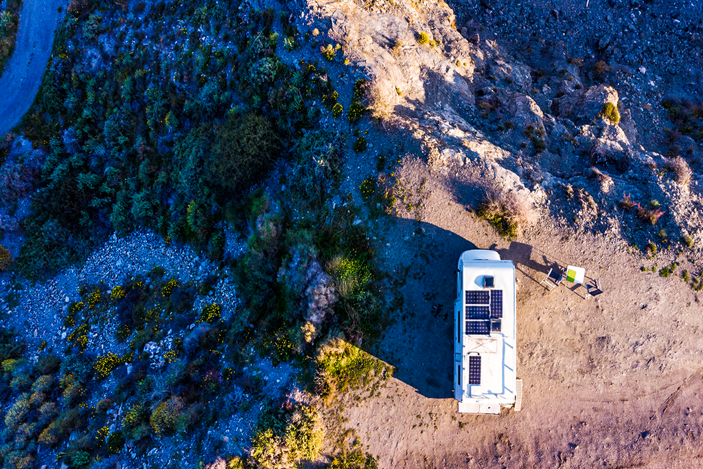 Rooftop Solar Panel Installation in Canada