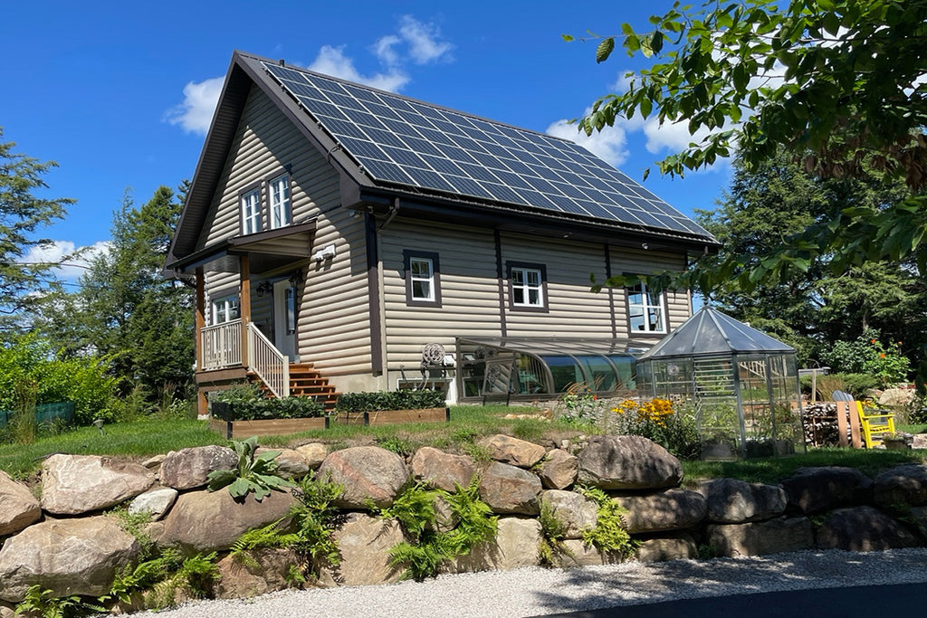 Solar Installation in Quebec Canada By Volts Energy in Expert