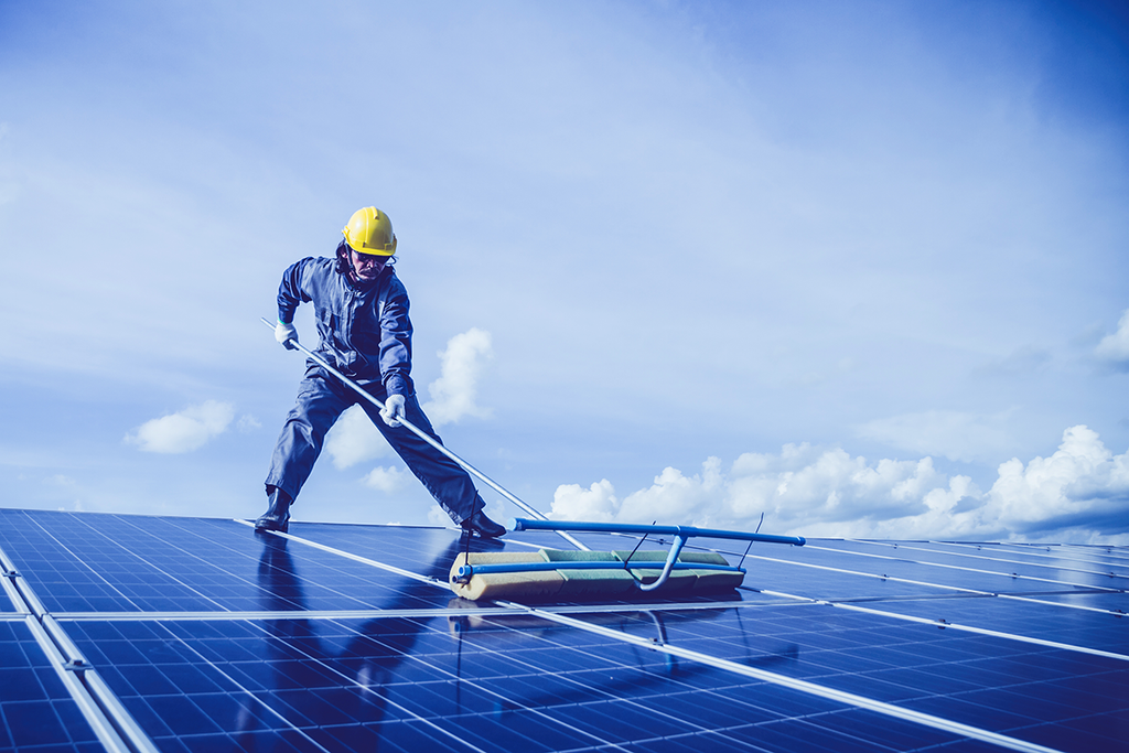 Keep Your Solar Panels Efficient with Seasonal Maintenance Tips