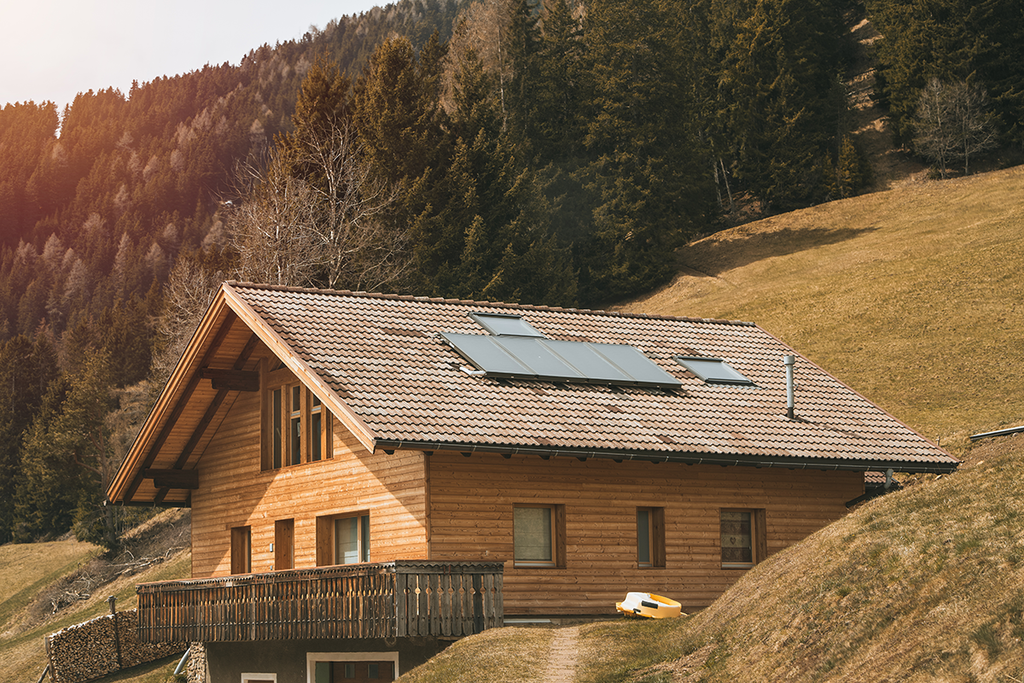 Best MPPTs for Residential Off-Grid Installations