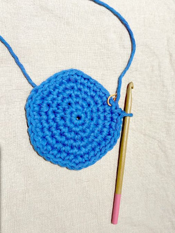 Learn to Crochet the Sunny Bucket Hat with Cardigang