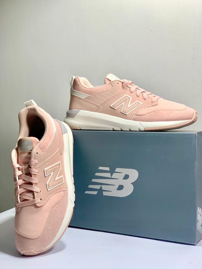 new balance rosas y azules