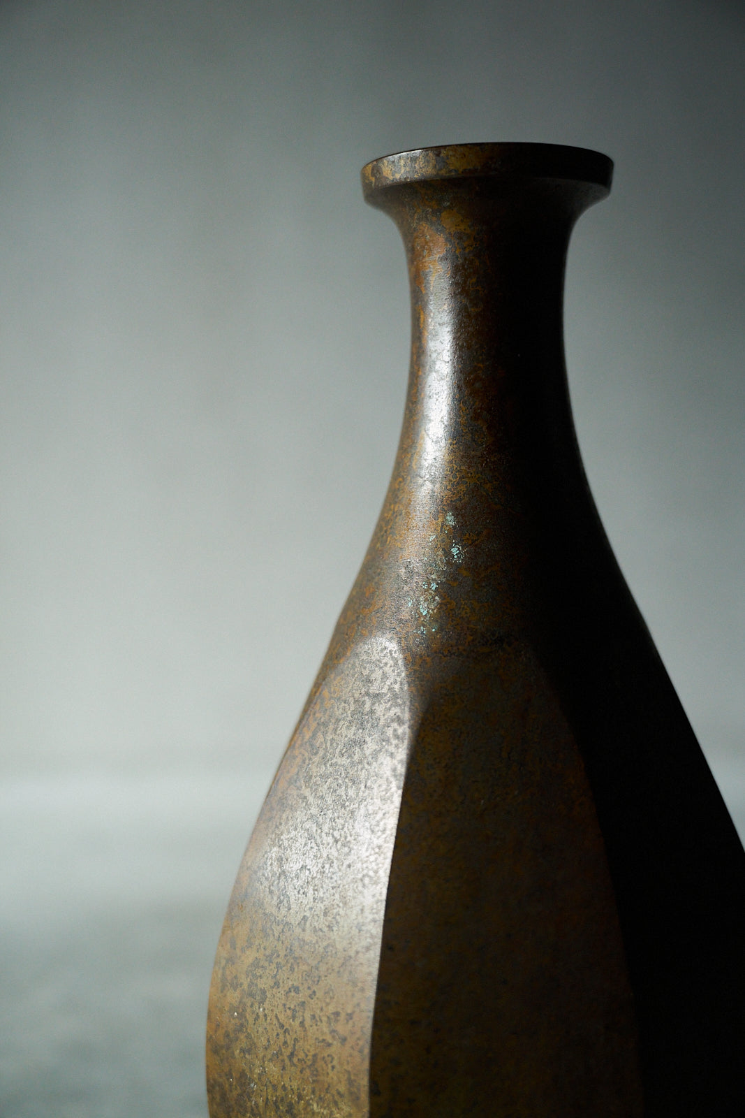 Shoun Cast Copper Flower Vase