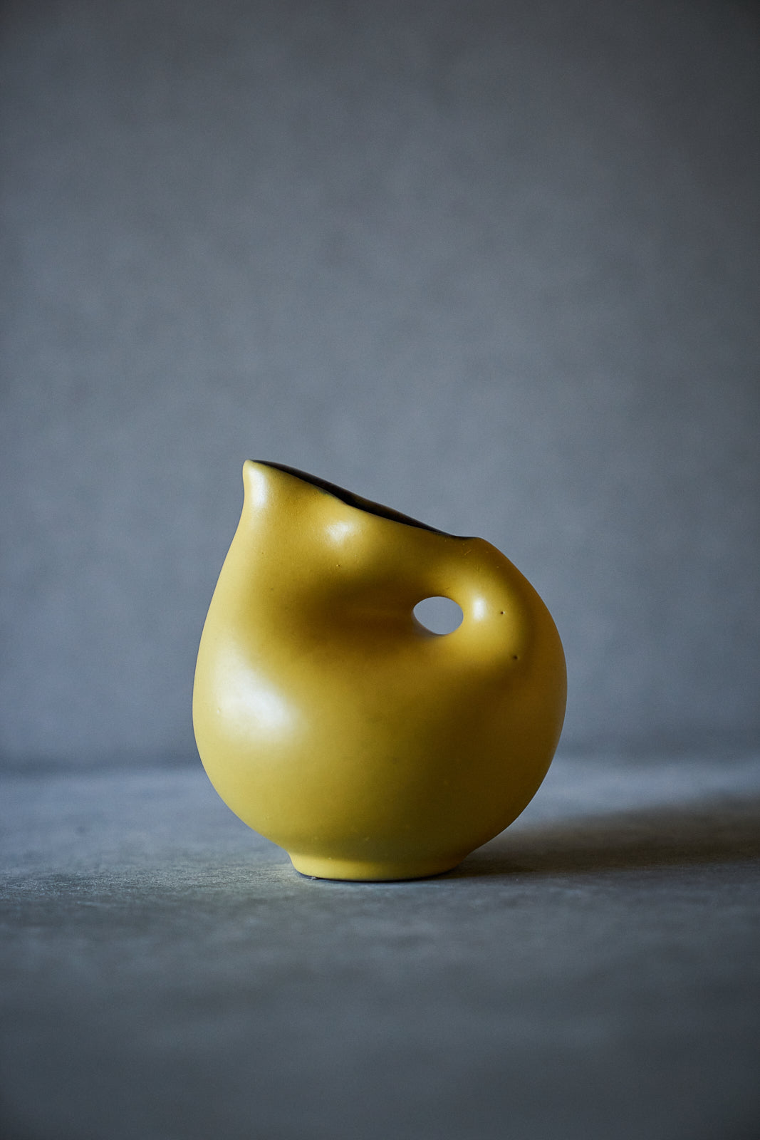 Fritz van Daalen Keramik Flower Vase FAT LAVA