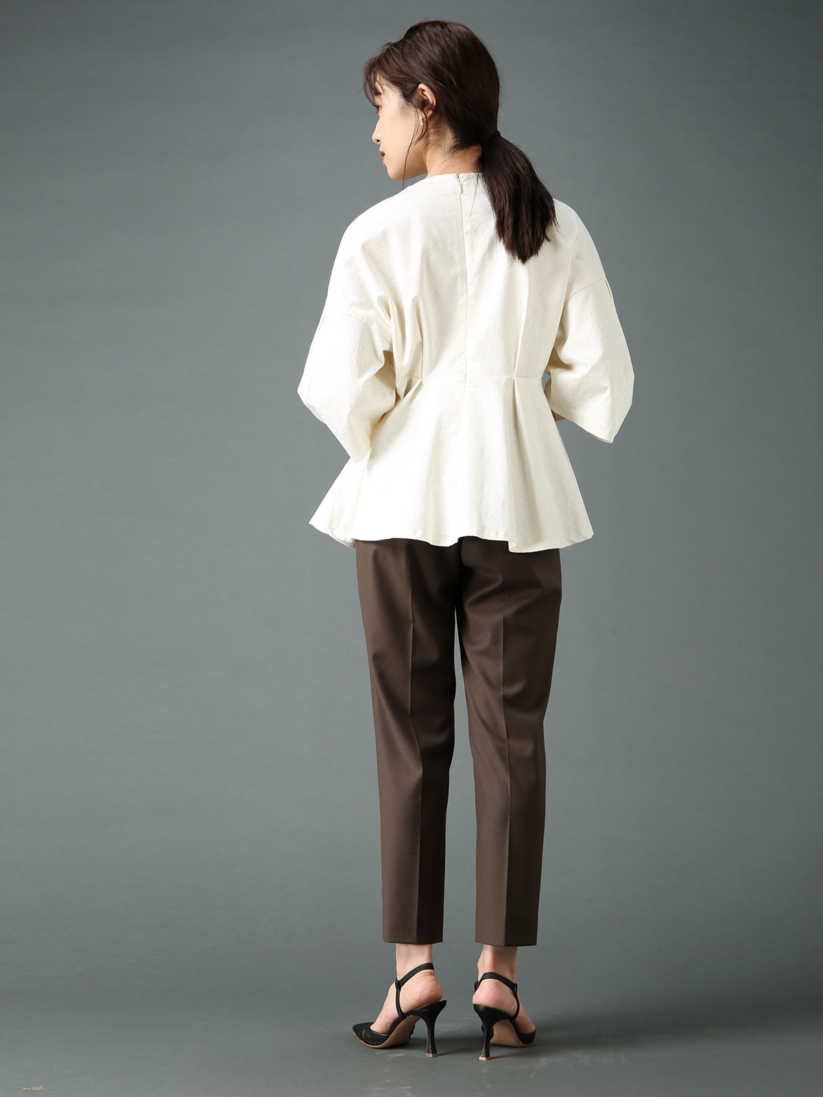 L'Or  ロル　Constructive Sleeve Blouse