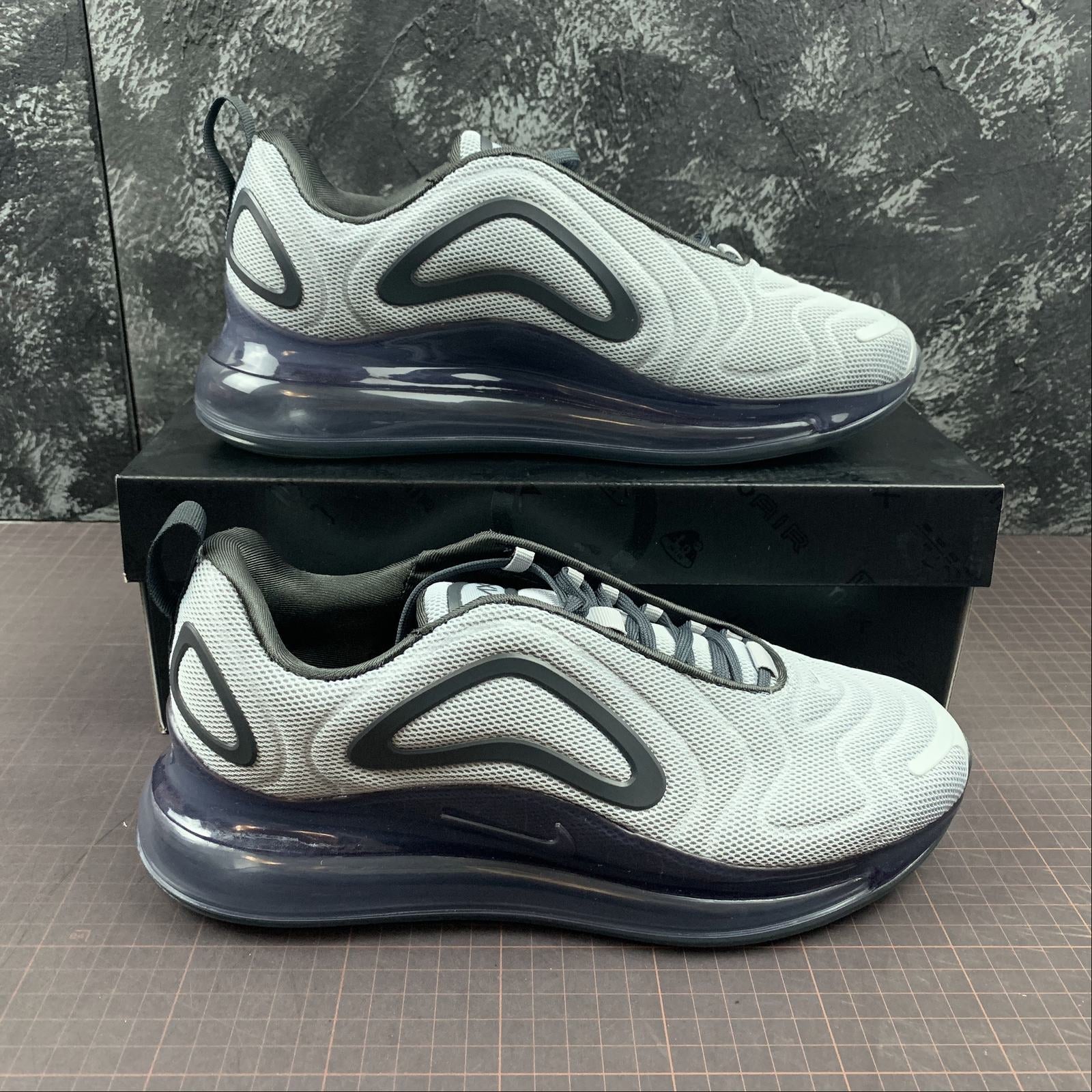Air Max 720 Grey&Anthracite – High Top Sneakers
