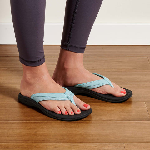 Wide Women's Flip-Flop Sandals