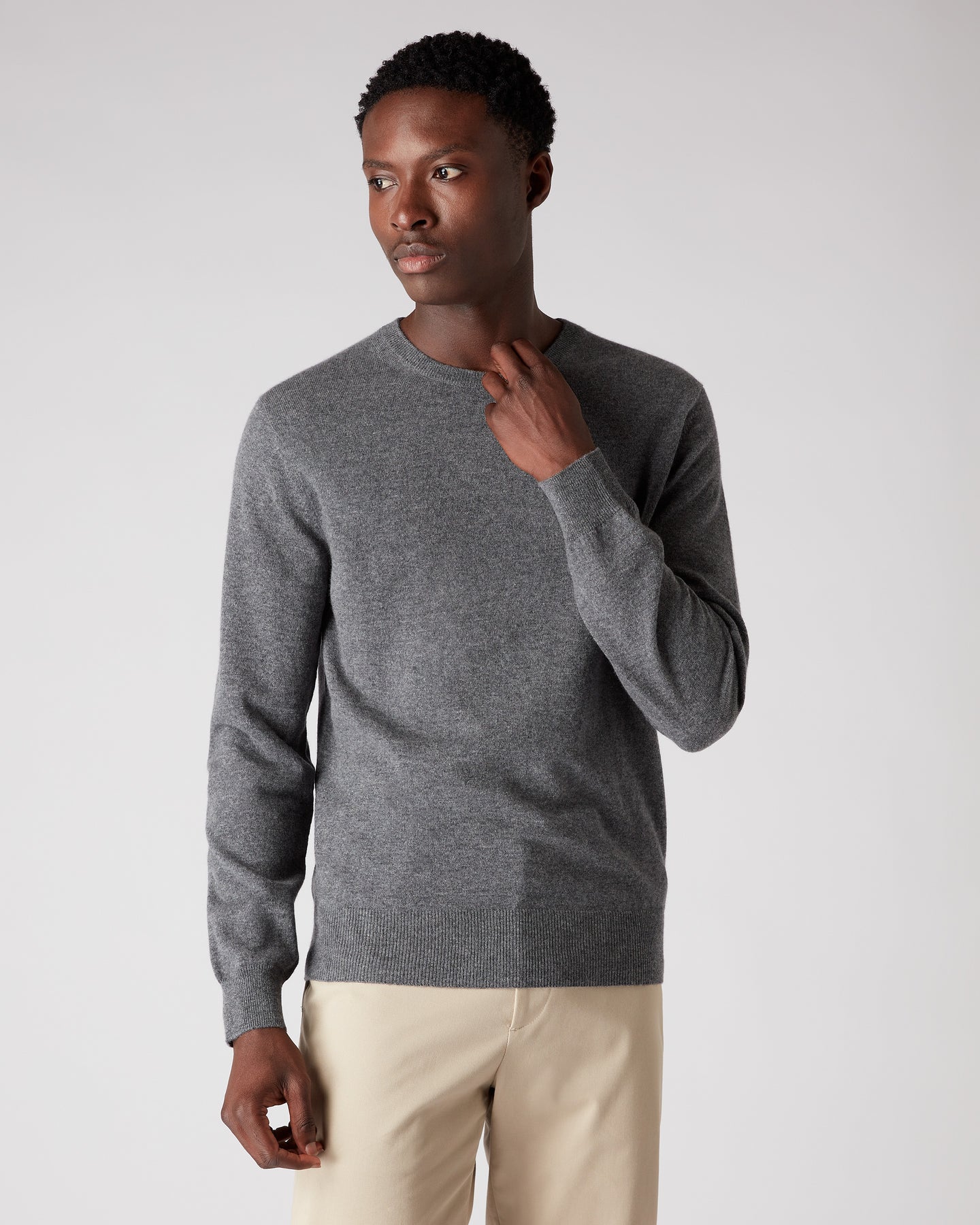 Oxford Round Neck Cashmere Sweater Elephant Grey | N.Peal, London