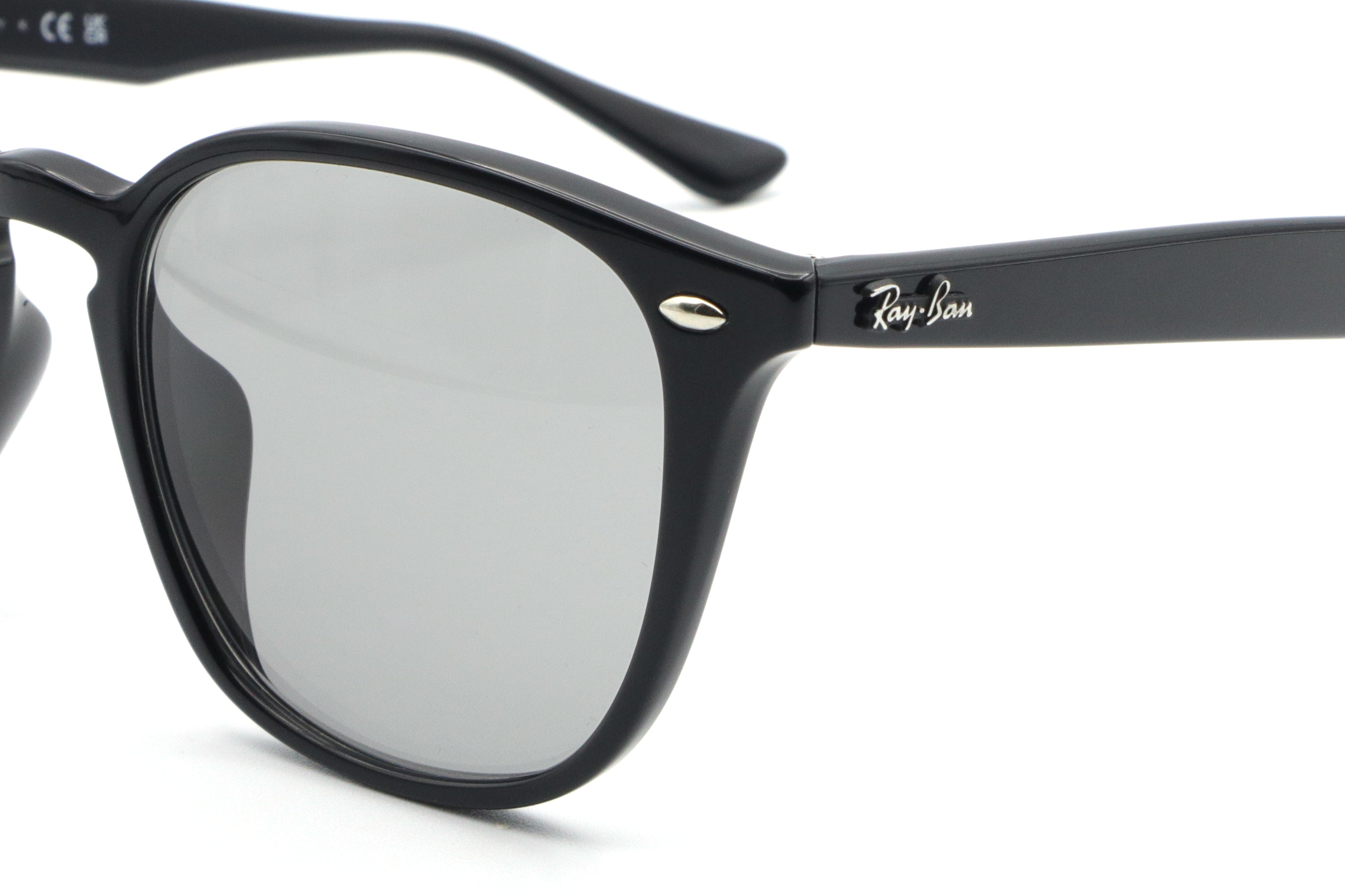 Ray-Ban(レイバン) RB 4258F-601/87ポリッシュブラック(52)