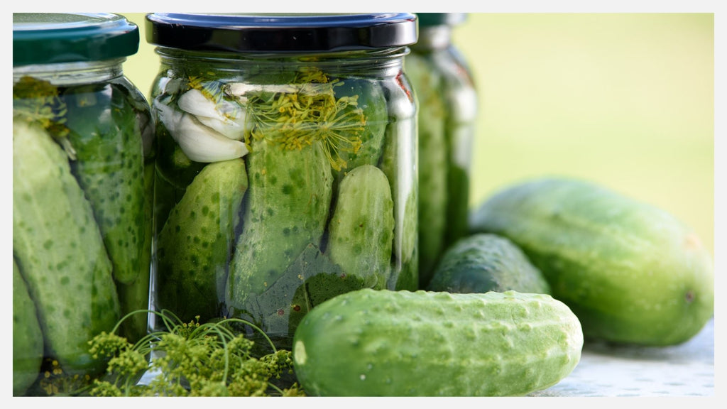 Nettoyer ses bijoux en argent avec du vinaigre de cornichons