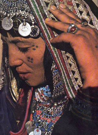 Femme berbère tatouée, Tatouages berbères